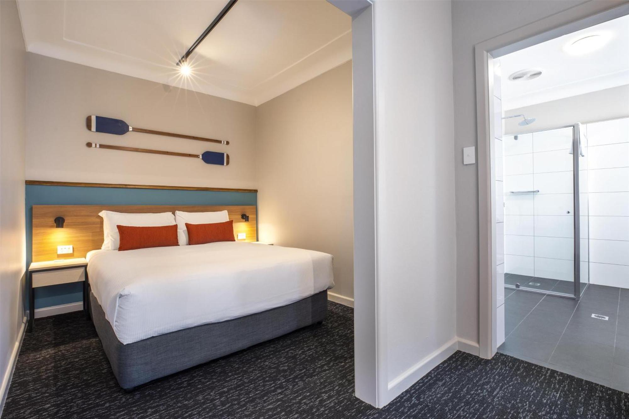 Nightcap At Ocean Beach Hotel Umina Beach Exterior photo