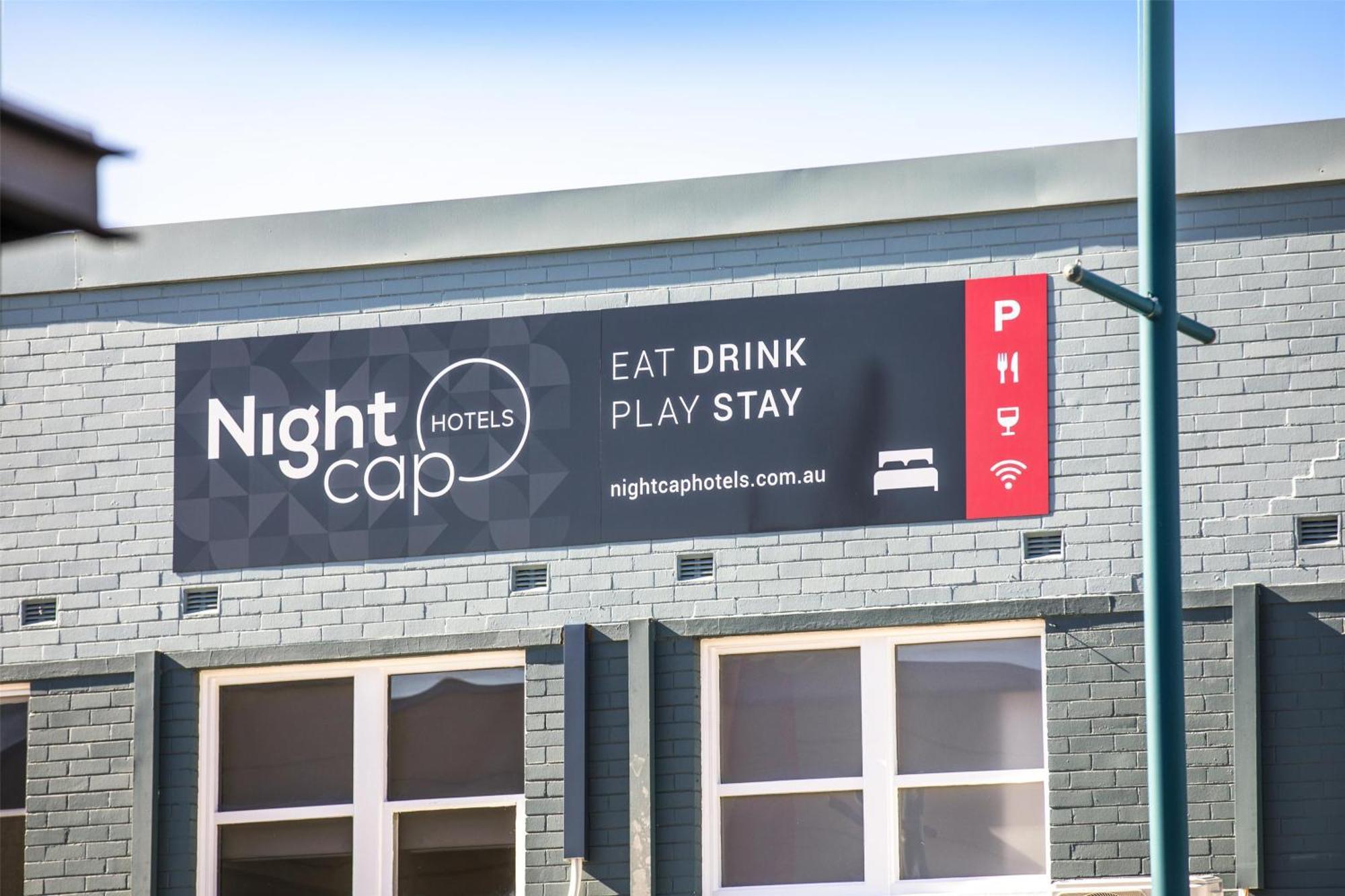 Nightcap At Ocean Beach Hotel Umina Beach Exterior photo